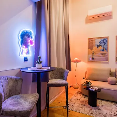 Spacious Wellness Retreat By Dohany Synagogue Apartment *