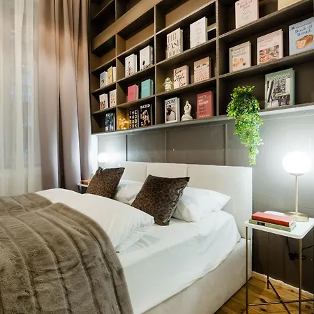 Spacious Wellness Retreat By Dohany Synagogue Apartment