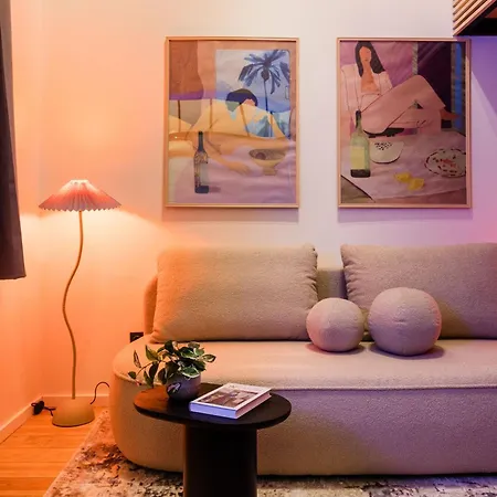 Spacious Wellness Retreat By Dohany Synagogue